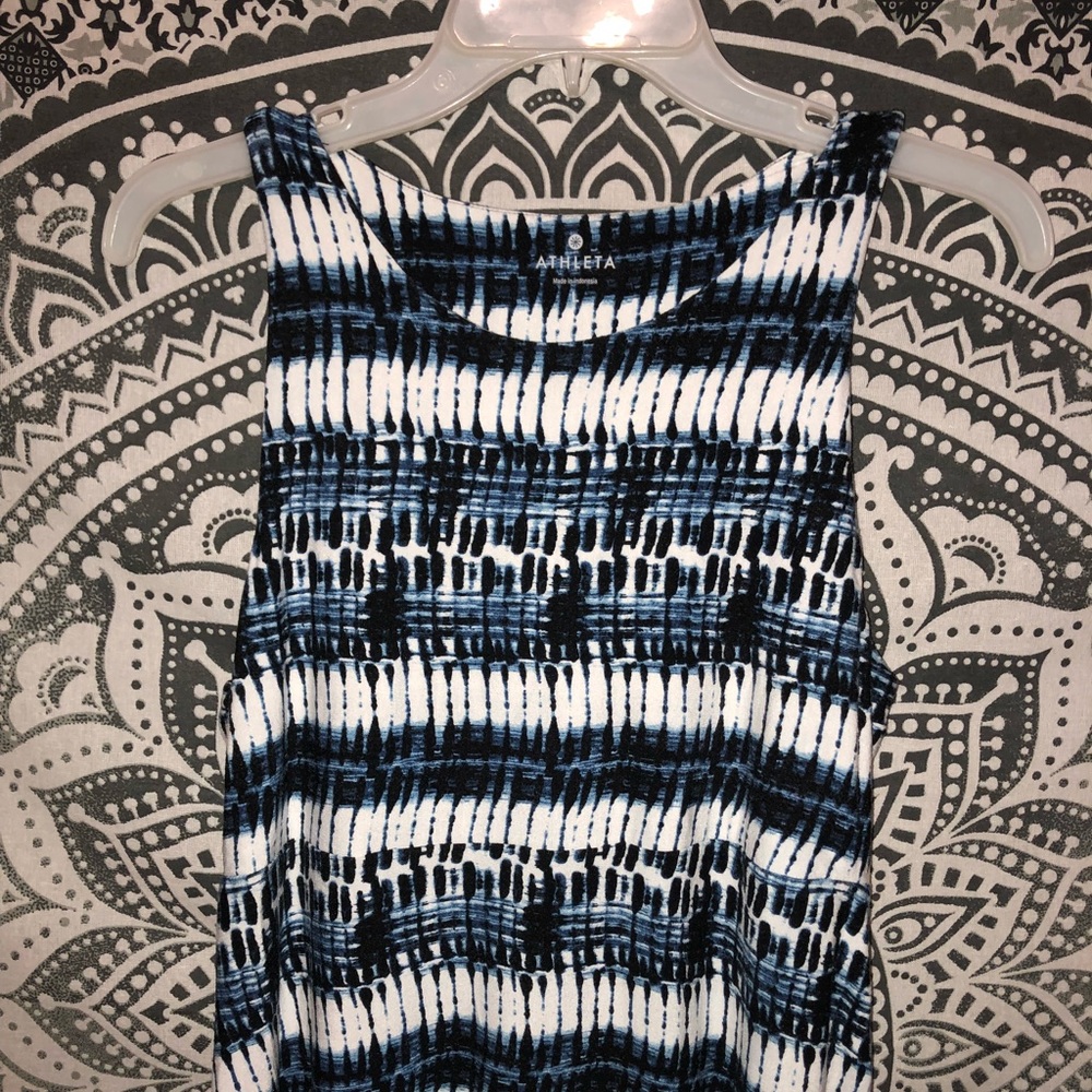 💙ATHLETA💙Adorable and Super Soft Tie Dye Dress!